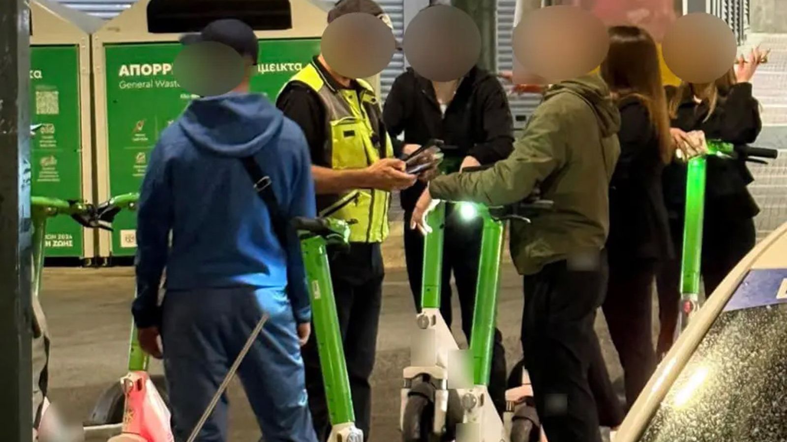 ΕΛ.ΑΣ.: 9 μεθυσμένοι οδηγοί ηλεκτρικών πατινιών στην Αθήνα 